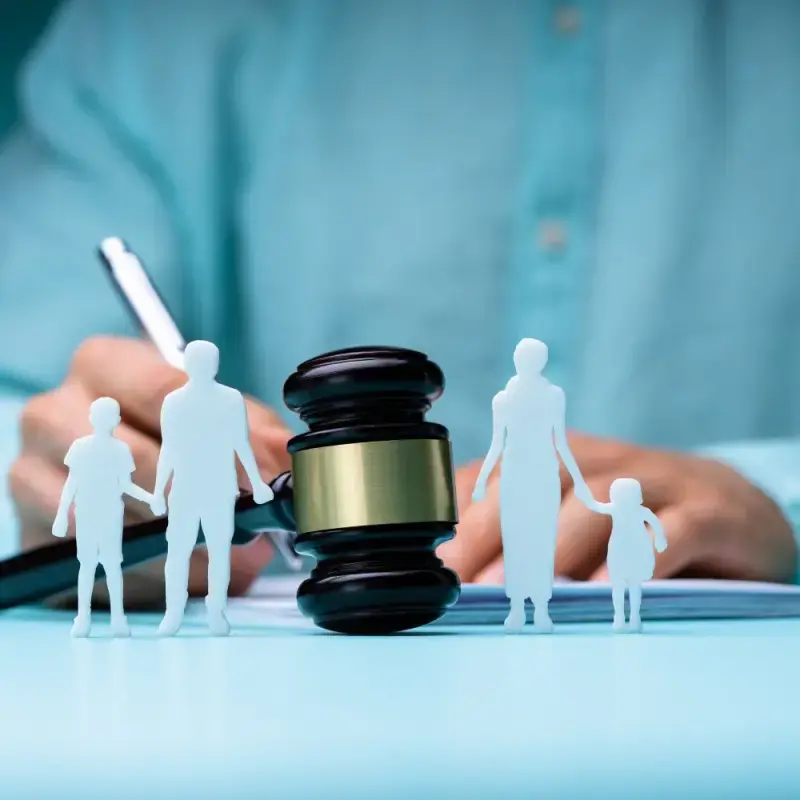 Kiedy warto skorzystać z usług kancelarii adwokackiej w sprawach rodzinnych? 